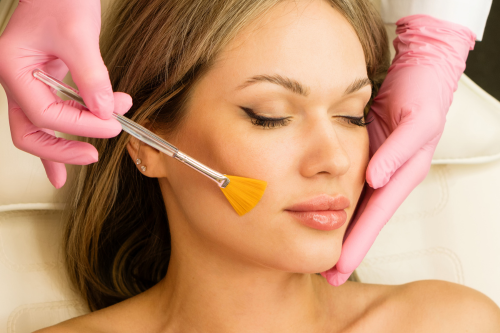 Bset Cosmelan Peel clinic in malad mumbai